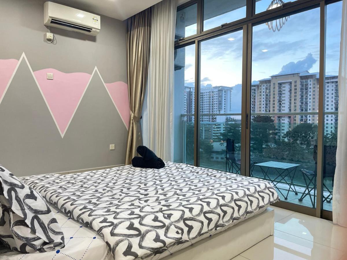 Palazio Serviced Apartment In Mount Austin Near Aeon Ikea Toppen Hsi Johor Bahru Exteriér fotografie