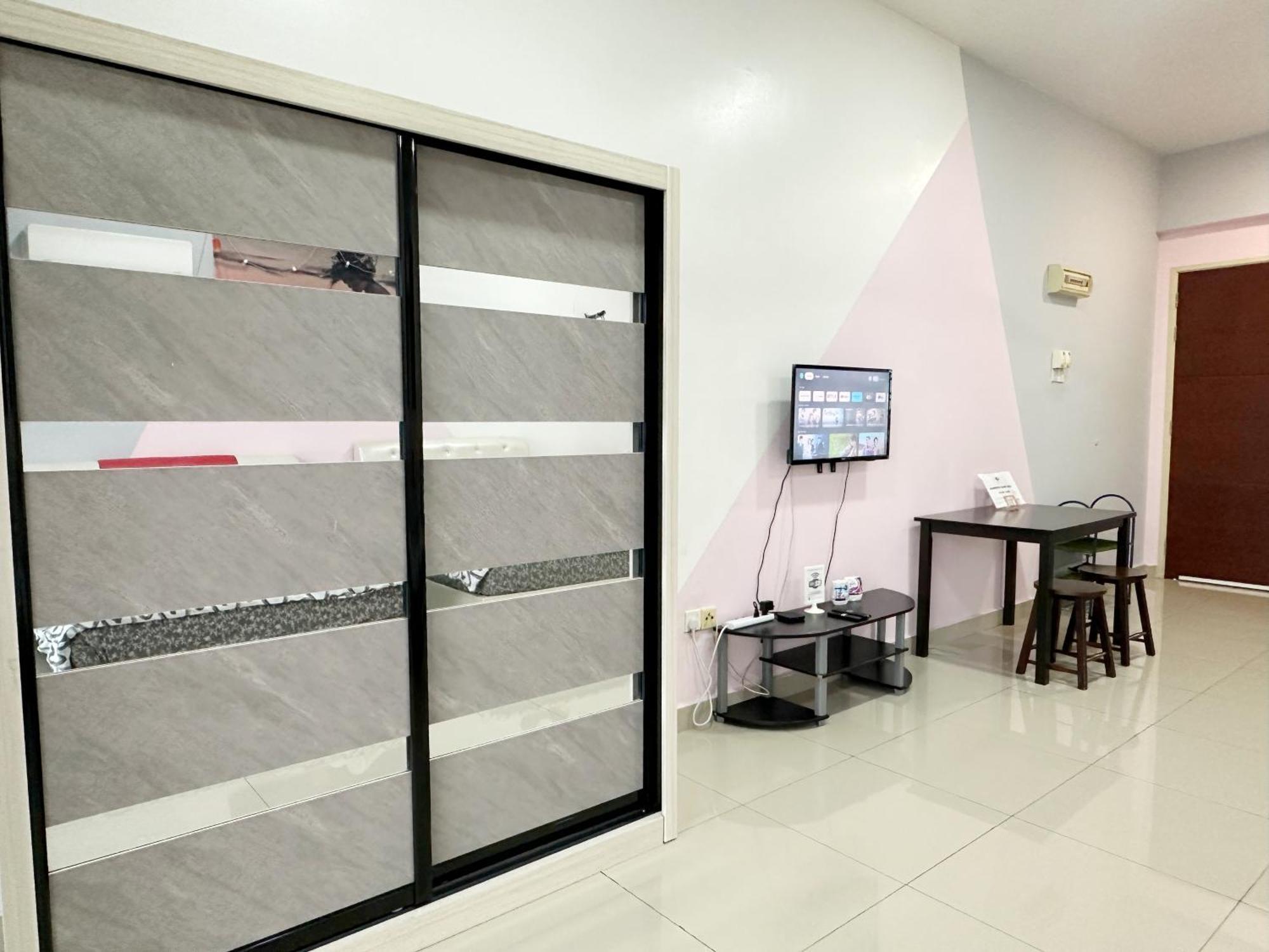 Palazio Serviced Apartment In Mount Austin Near Aeon Ikea Toppen Hsi Johor Bahru Exteriér fotografie