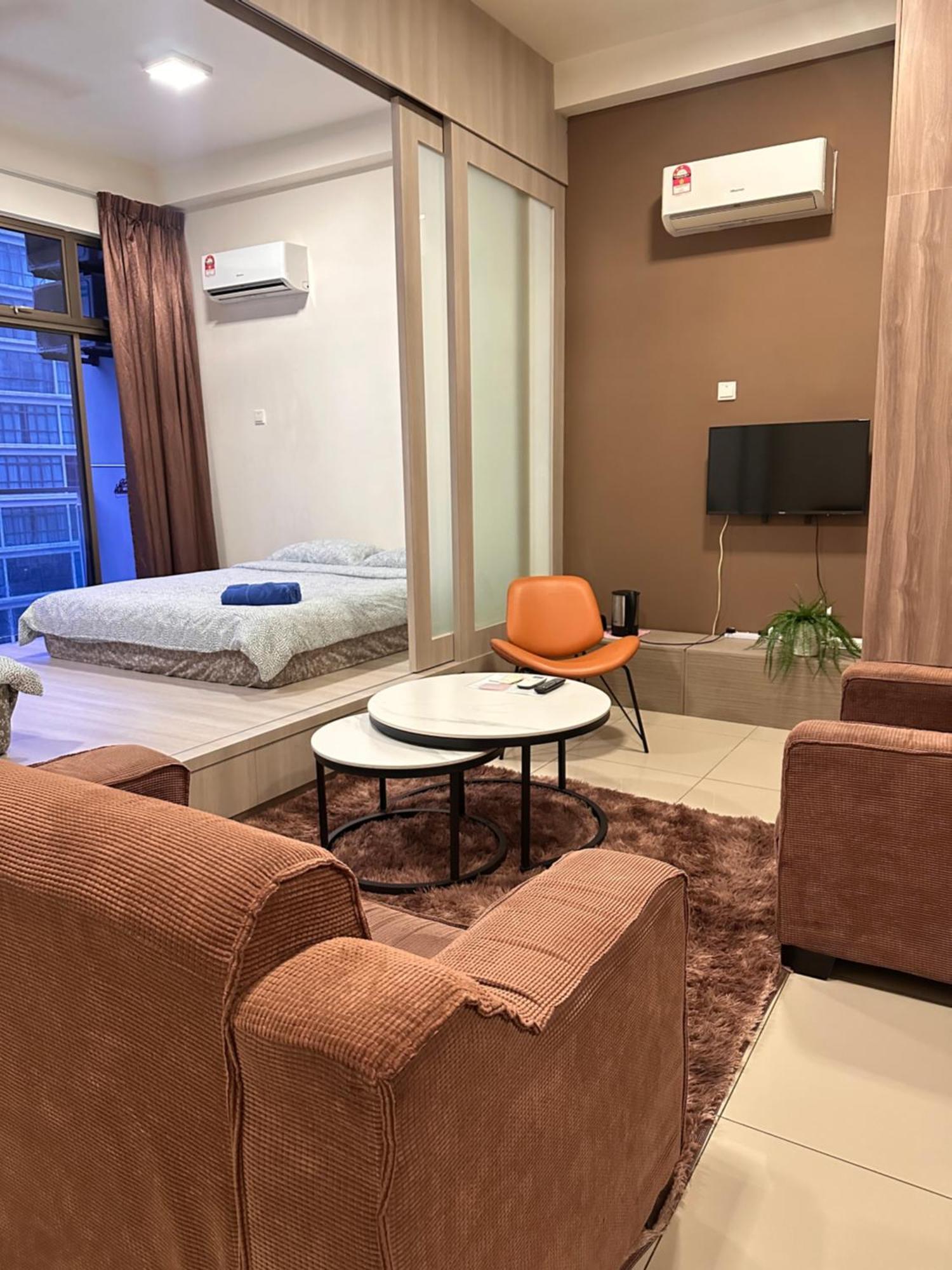 Palazio Serviced Apartment In Mount Austin Near Aeon Ikea Toppen Hsi Johor Bahru Exteriér fotografie